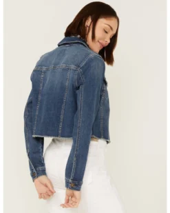 Shyanne Women's Medium Dark Wash Cropped Fray Denim Jacket 8 Shyanne Women's Medium Dark Wash Cropped Fray Denim Jacket -Shyanne Store 2000358731 414 P4