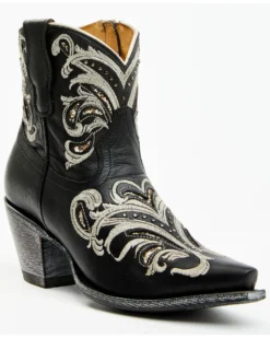 Shyanne Women's Silina Western Booties - Snip Toe 9 Shyanne Women's Silina Western Booties - Snip Toe -Shyanne Store 2000378397 001 P1