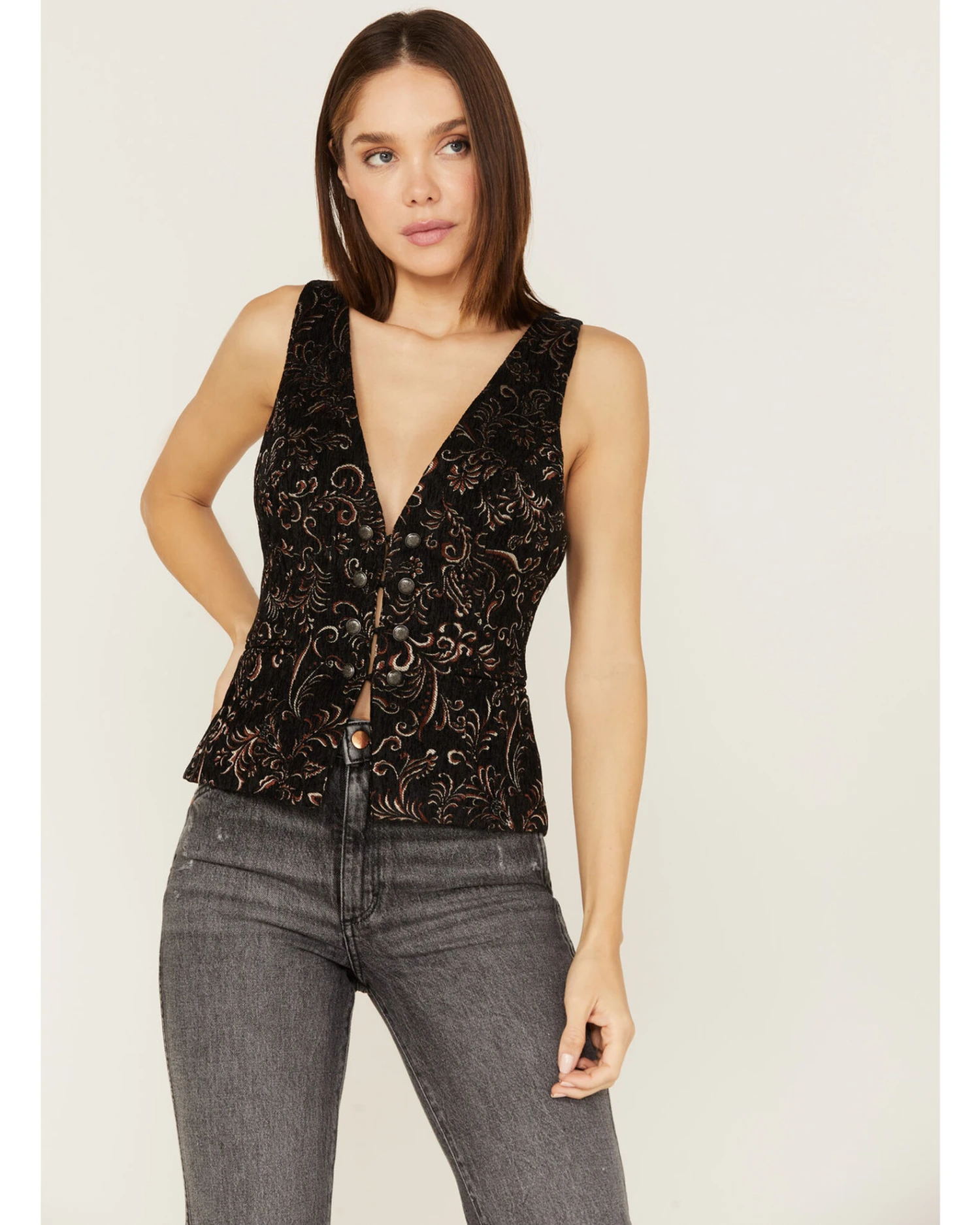 Shyanne Women's Brocade Vest 3 Shyanne Women's Brocade Vest - Image 3