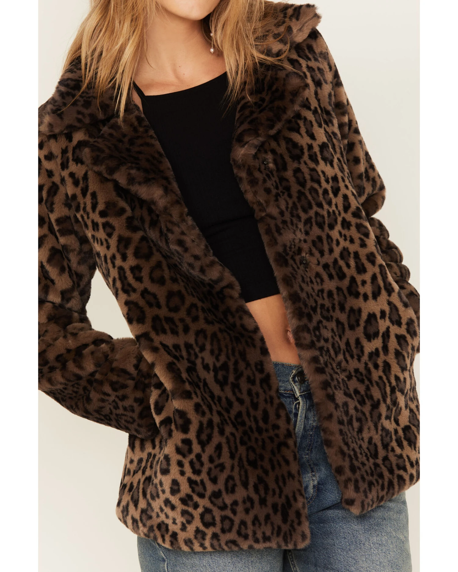 Shyanne Women's Leopard Print Faux Fur Coat 1 Shyanne Women's Leopard Print Faux Fur Coat