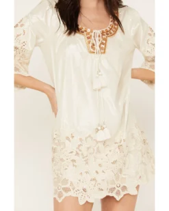 Shyanne Women's Mini Bridal Dress