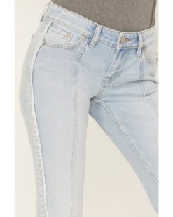 Shyanne Women's Light Wash Low Rise Seamed Bootcut Jeans