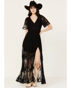 Shyanne Women's Floral Lace Split Leg Maxi Dress -Shyanne Store 2000389088 001 P1